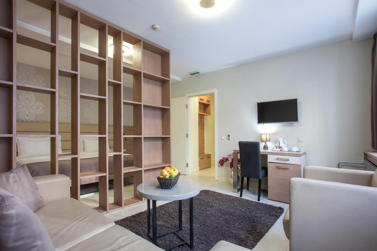 Hotel Srbija Garden-Free Parking Βελιγράδι Εξωτερικό φωτογραφία