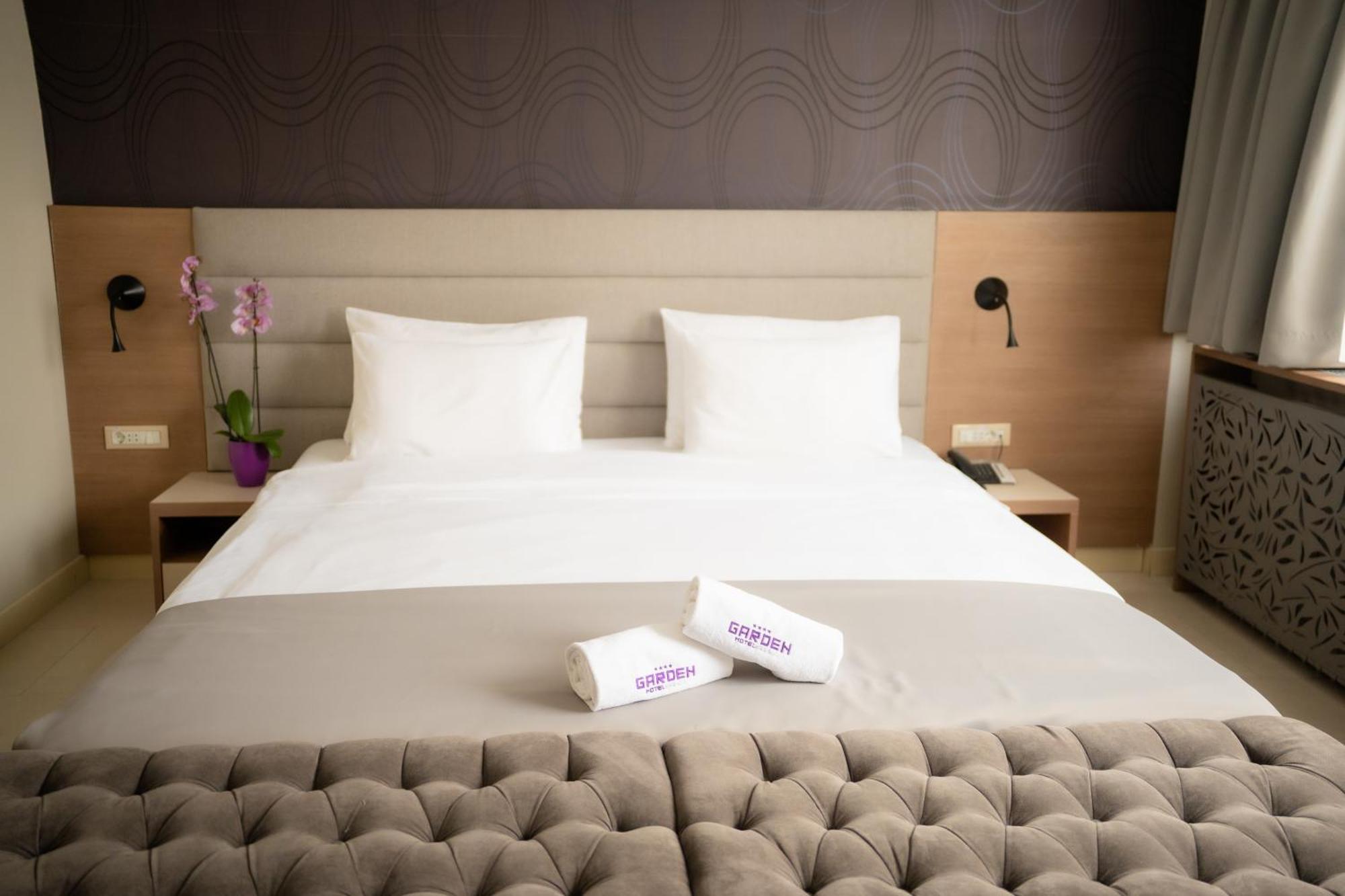 Hotel Srbija Garden-Free Parking Βελιγράδι Εξωτερικό φωτογραφία