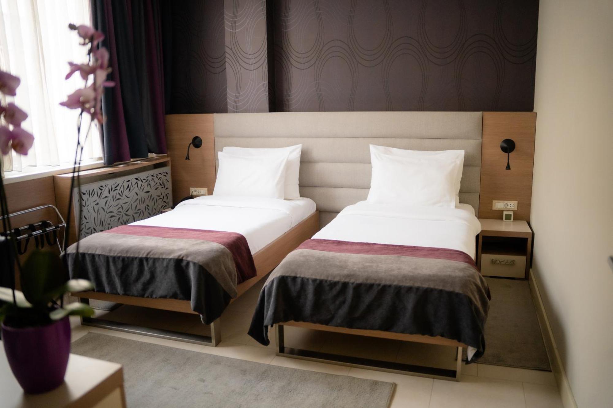 Hotel Srbija Garden-Free Parking Βελιγράδι Εξωτερικό φωτογραφία