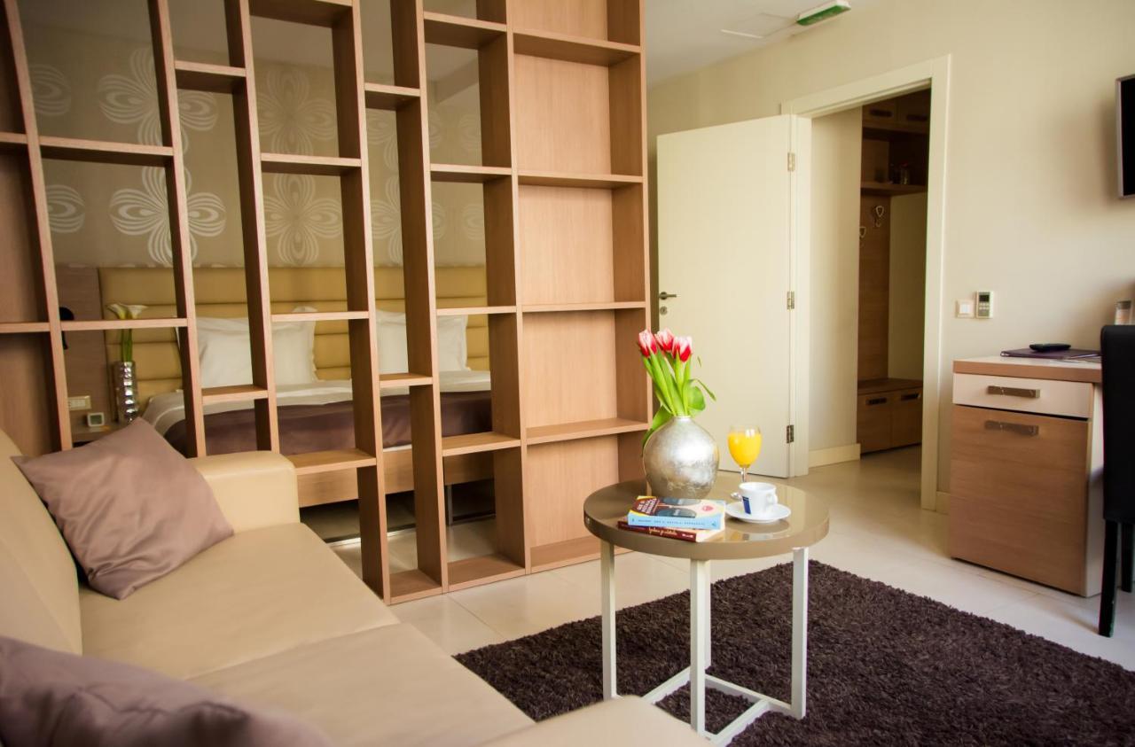 Hotel Srbija Garden-Free Parking Βελιγράδι Εξωτερικό φωτογραφία